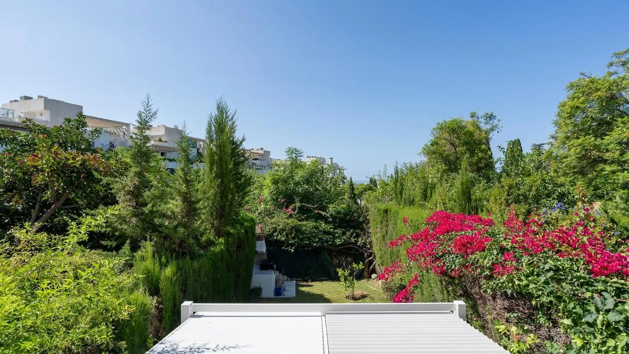 Luxury Townhouse Capricho Golden Mile Villa Marbella