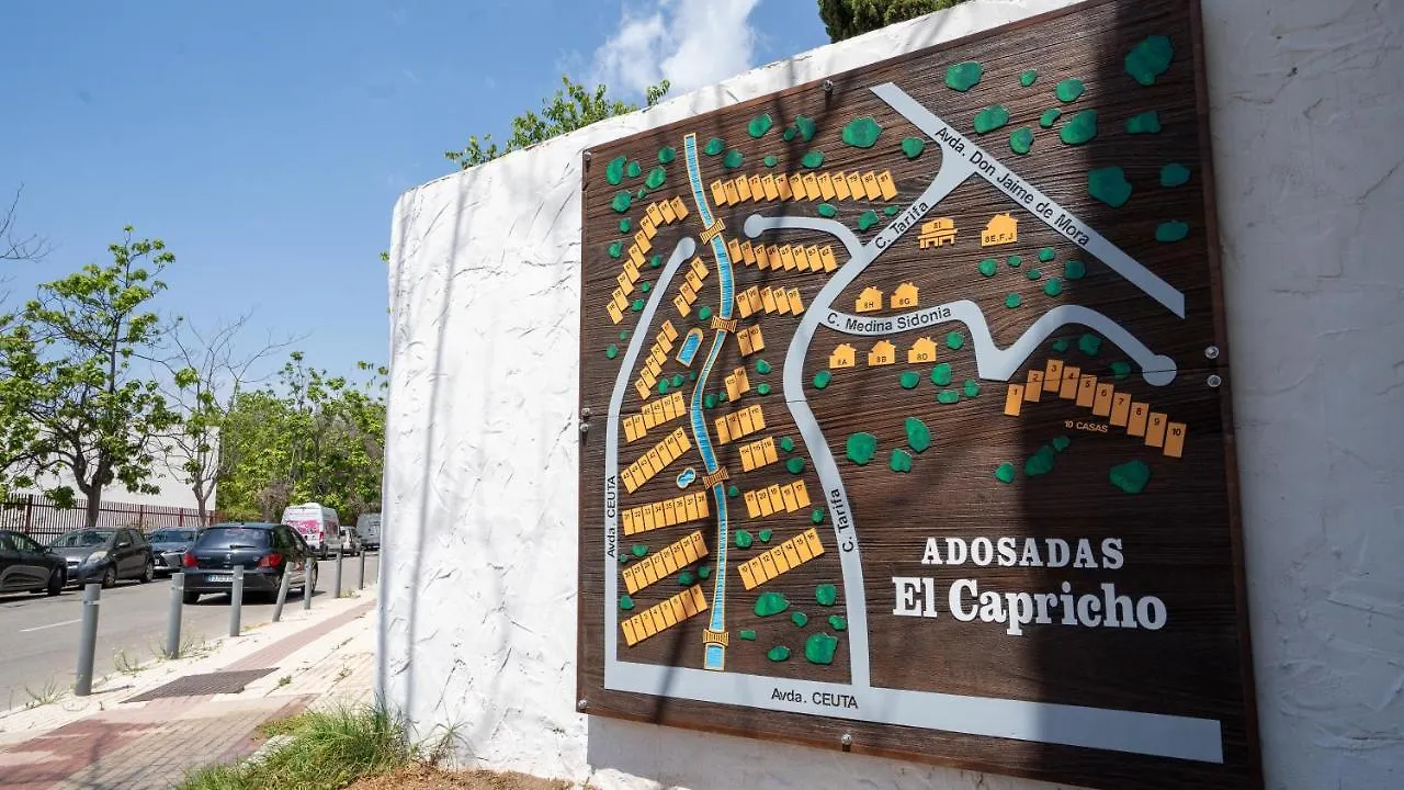 Luxury Townhouse Capricho Golden Mile Villa Marbella 0*,  Spain